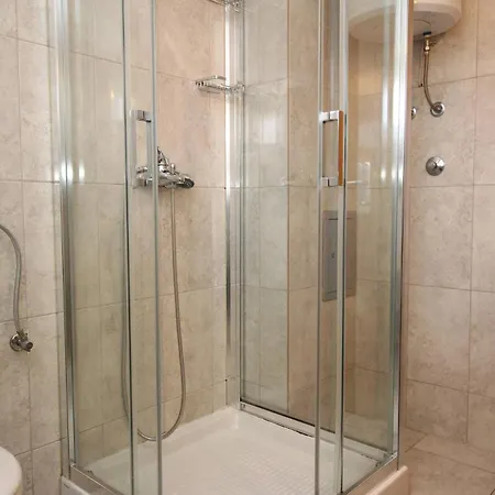 Knezevic Apartment Baska (Krk)